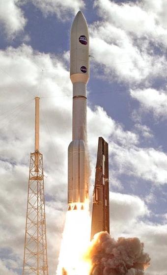 atlas-v-551.jpg