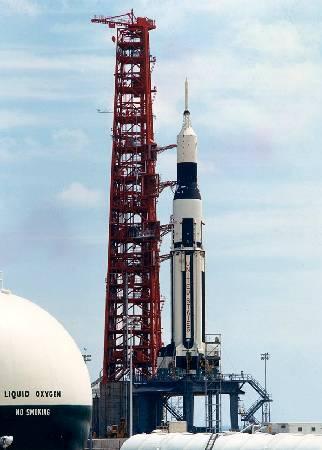 saturn-1.jpg